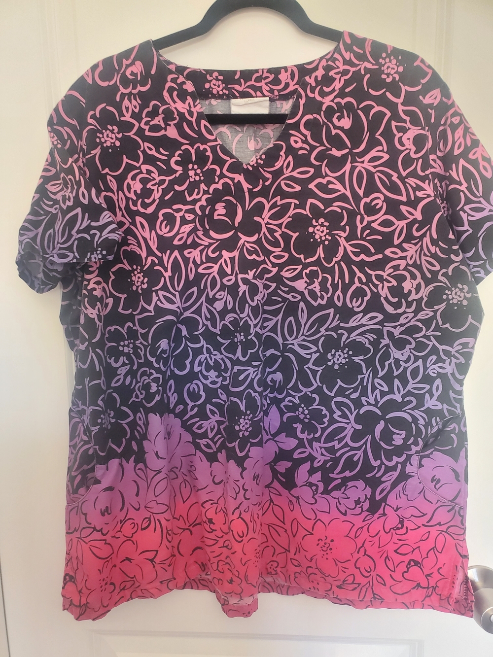 Floral Gradient V-Neck Women’s Top - Black with Pink & Purple